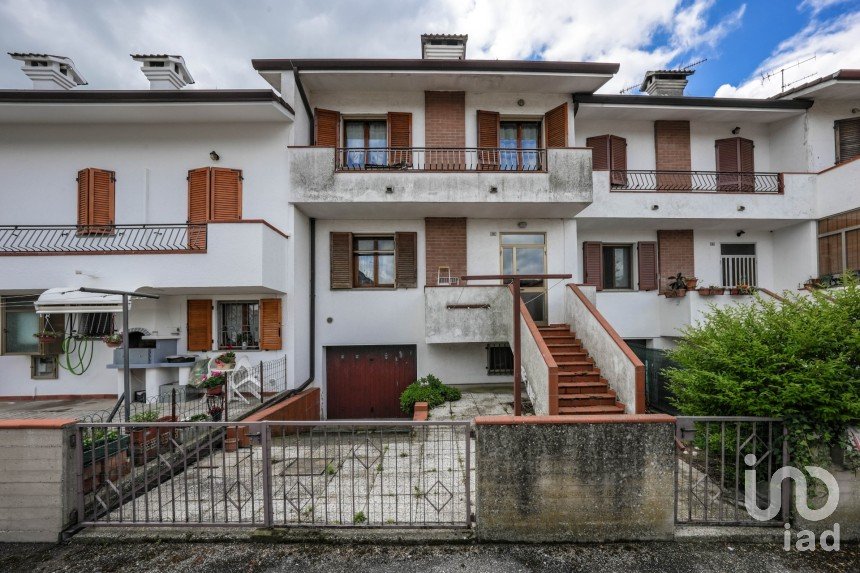 Villa a schiera 4 locali di 104 m² in Ostellato (44020)