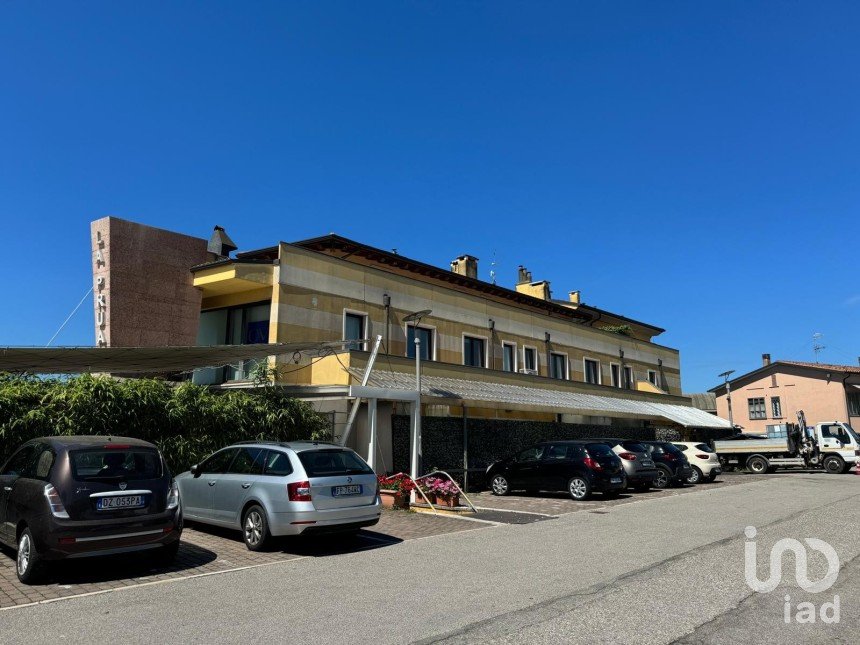 Workshop of 381 m² in Sant'Ambrogio di Valpolicella (37015)