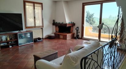 Farm 15 rooms of 450 m² in Rimini (47923)