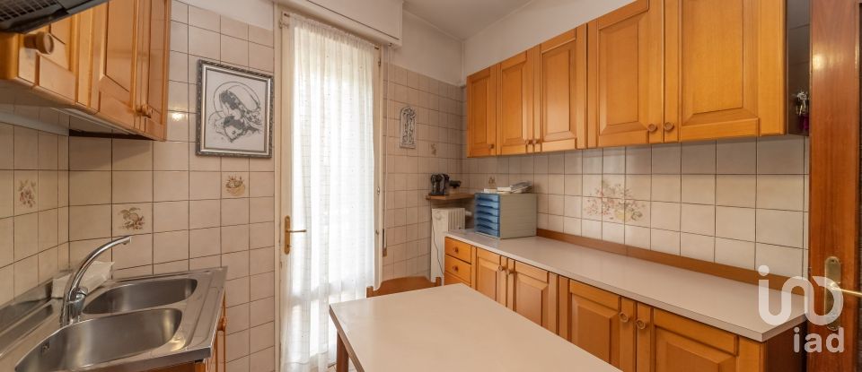 Four-room apartment of 140 m² in Padova (35143)