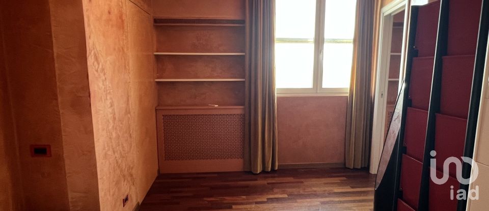 Building 2 rooms of 40 m² in Padova (35137)