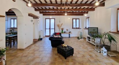 Villa 15 locali di 520 m² in Recanati (62019)