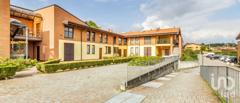 Villa a schiera 5 locali di 144 m² in Comabbio (21020)