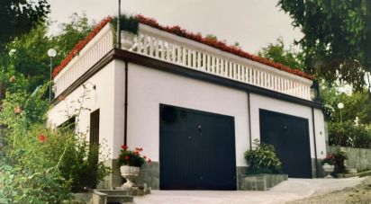 Casa 8 locali di 180 m² in Ovada (15076)