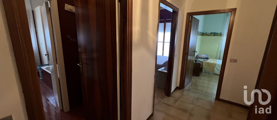 Casa 18 locali di 300 m² in Montegiorgio (63833)