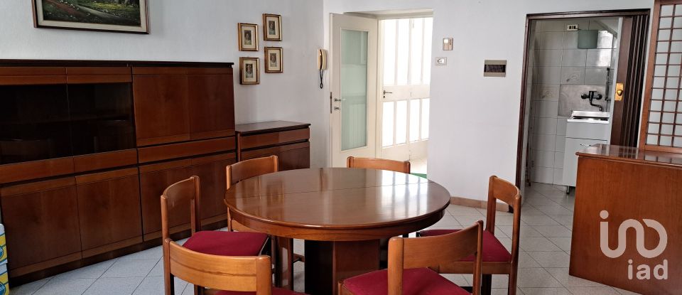 Duplex 3 locali di 85 m² a Rovello Porro (22070)