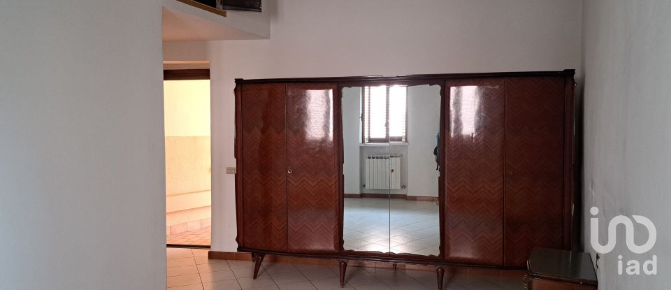 Duplex 3 locali di 85 m² a Rovello Porro (22070)