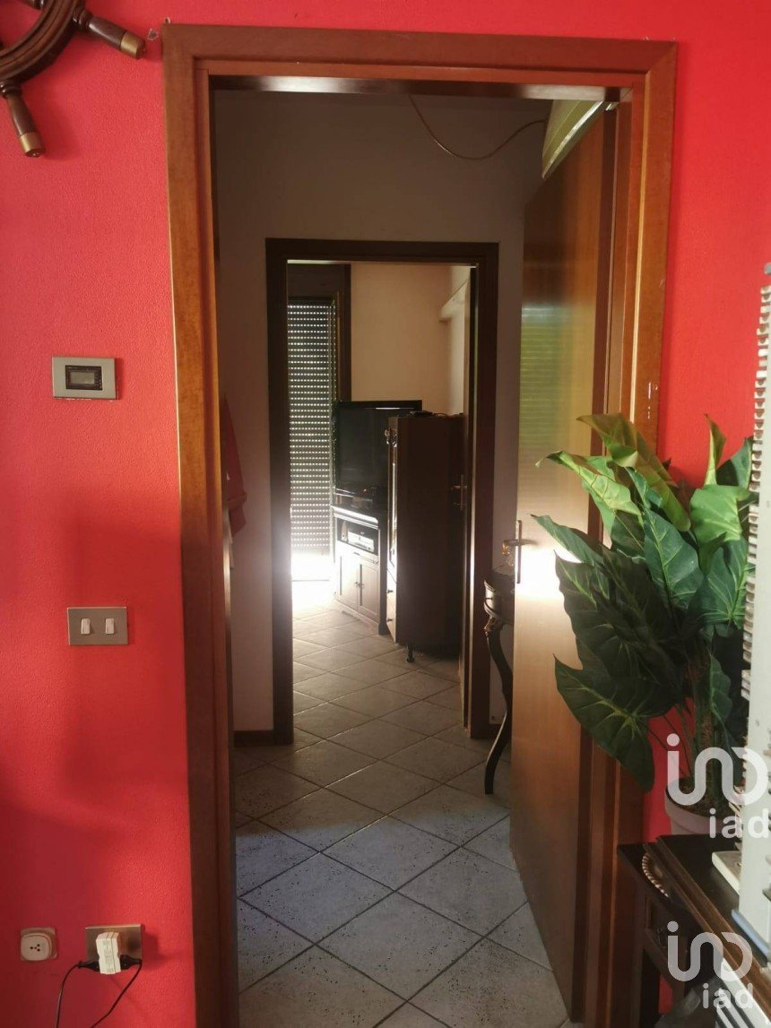 Two-room apartment of 66 m² in Cadelbosco di Sopra (42023)