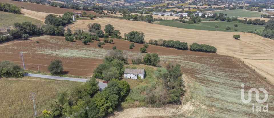 Casa indipendente 10 locali di 333 m² in Osimo (60027)