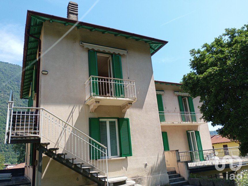 Appartamento 5 locali di 120 m² a Laveno-Mombello (21014)