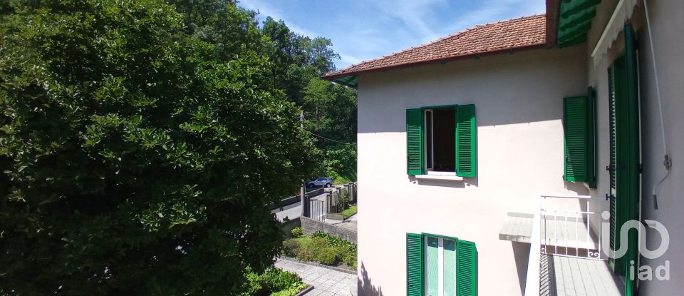 Appartamento 5 locali di 120 m² a Laveno-Mombello (21014)