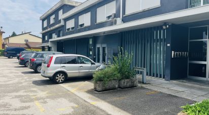 Shop / premises commercial of 265 m² in Rubano (35030)