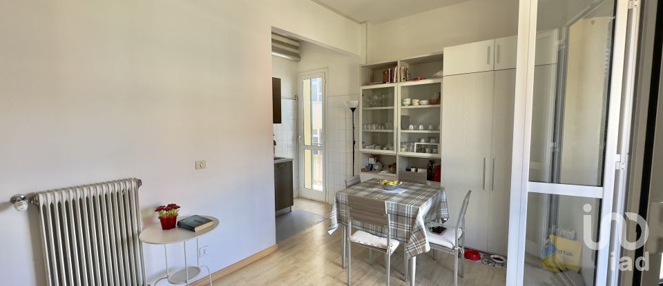 Two-room apartment of 48 m² in Ceriale (17023)