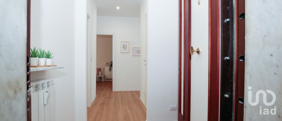 Four-room apartment of 80 m² in Genova (16134)