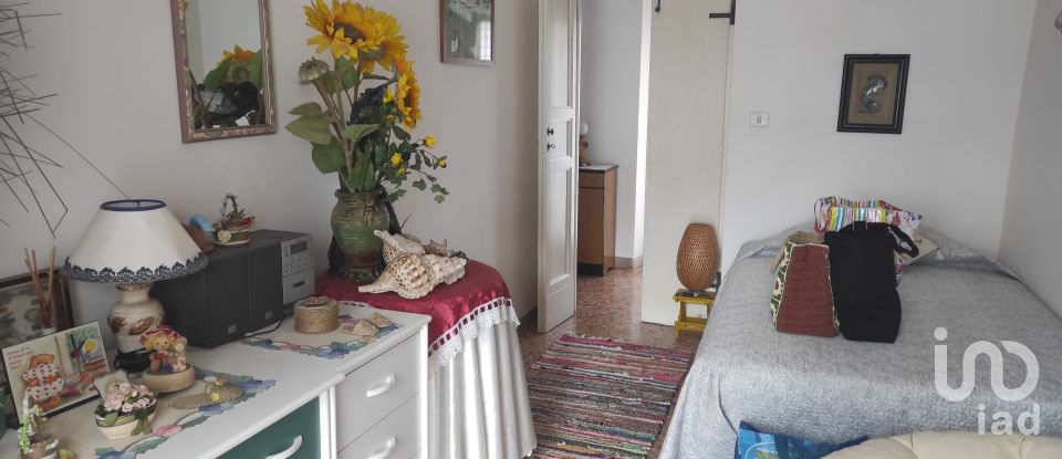 Casa di paese 8 locali di 85 m² in Cellino Attanasio (64036)