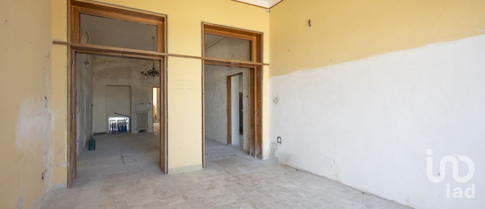 Hotel 3 rooms of 224 m² in Civitanova Marche (62012)