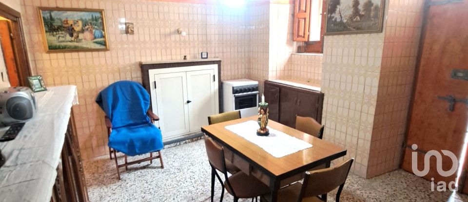 Casa 7 locali di 150 m² in Colledimacine (66010)