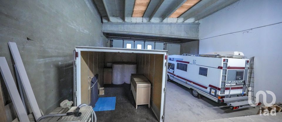 Capannone di 3.033 m² in Ostiglia (46035)