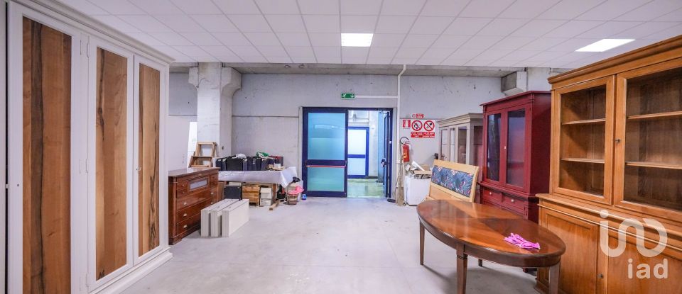 Capannone di 3.033 m² in Ostiglia (46035)