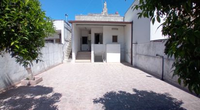 Casa indipendente 8 locali di 135 m² in San Cassiano (73020)