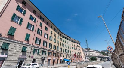 Appartamento 6 locali di 102 m² a Genova (16126)