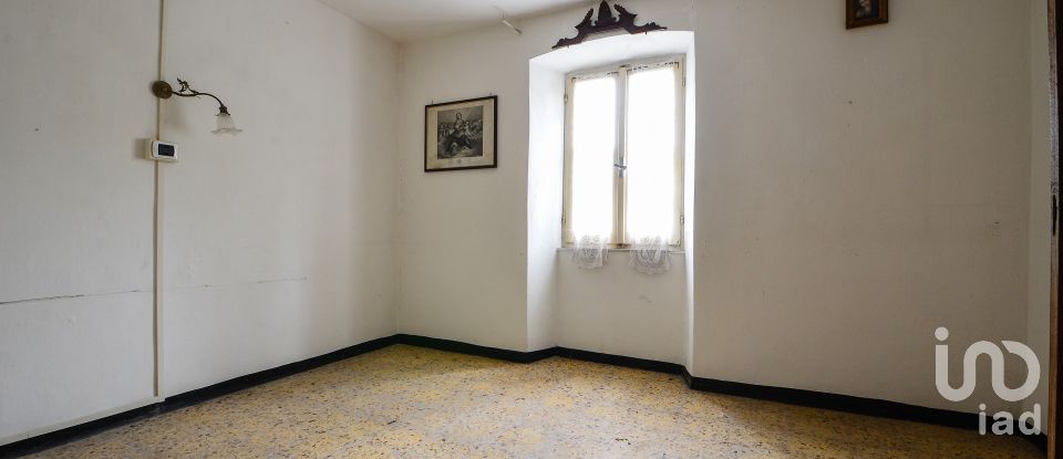 Appartamento 5 locali di 100 m² a Stella (17044)