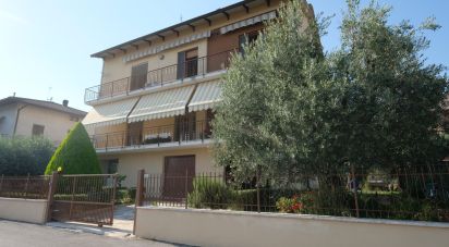 Apartment 9 rooms of 240 m² in Castelbellino (60030)
