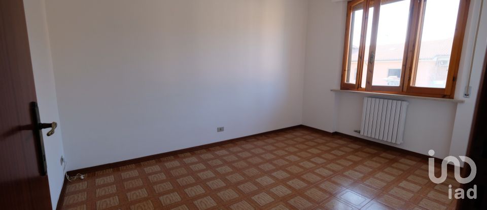 Appartamento 9 locali di 240 m² a Castelbellino (60030)