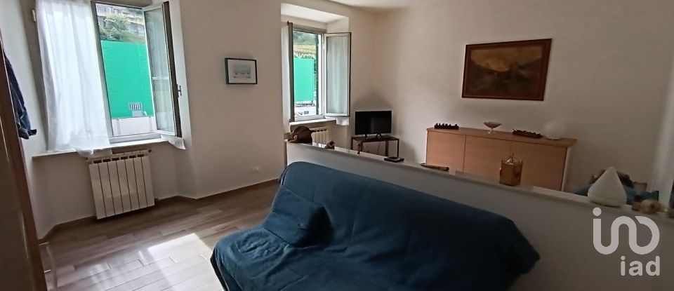 Appartamento 5 locali di 55 m² a Genova (16155)