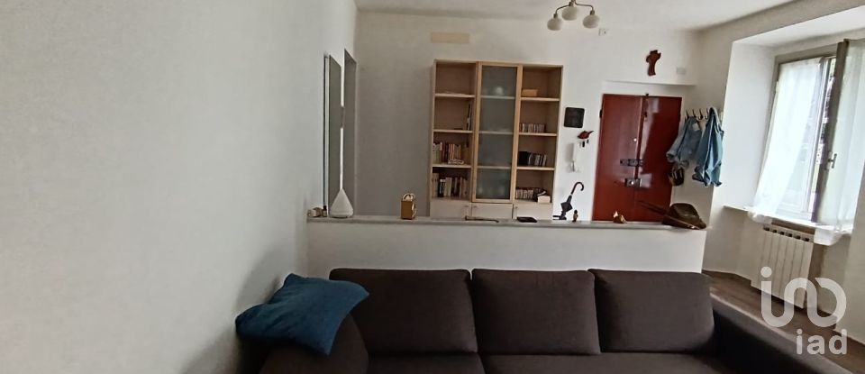 Appartamento 5 locali di 55 m² a Genova (16155)