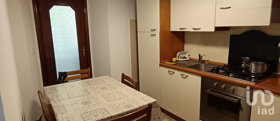 Appartamento 5 locali di 55 m² a Genova (16155)