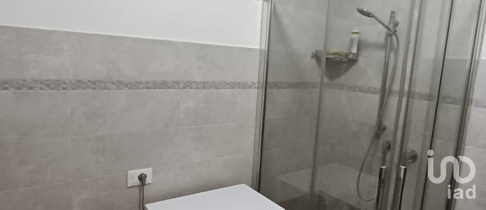 Appartamento 5 locali di 55 m² a Genova (16155)