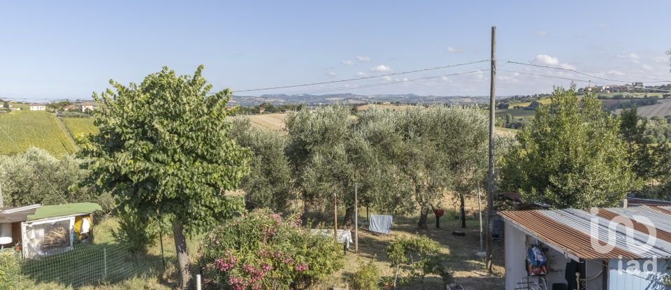 Quadrilocale di 85 m² a Montemarciano (60018)