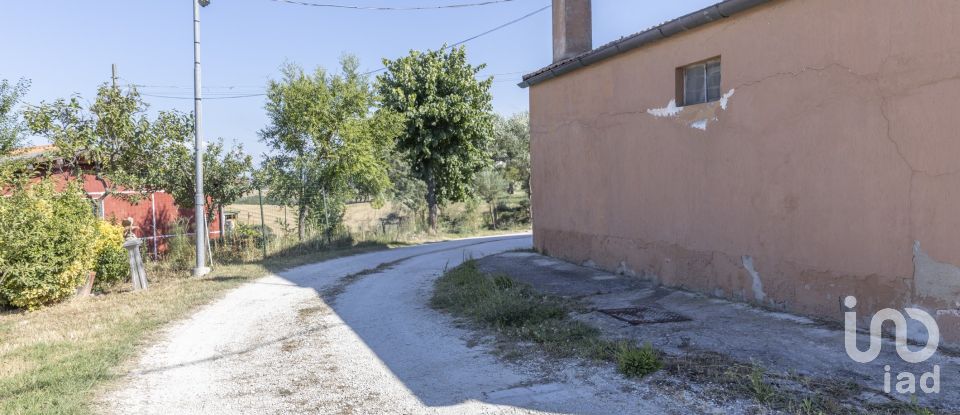 Quadrilocale di 85 m² a Montemarciano (60018)