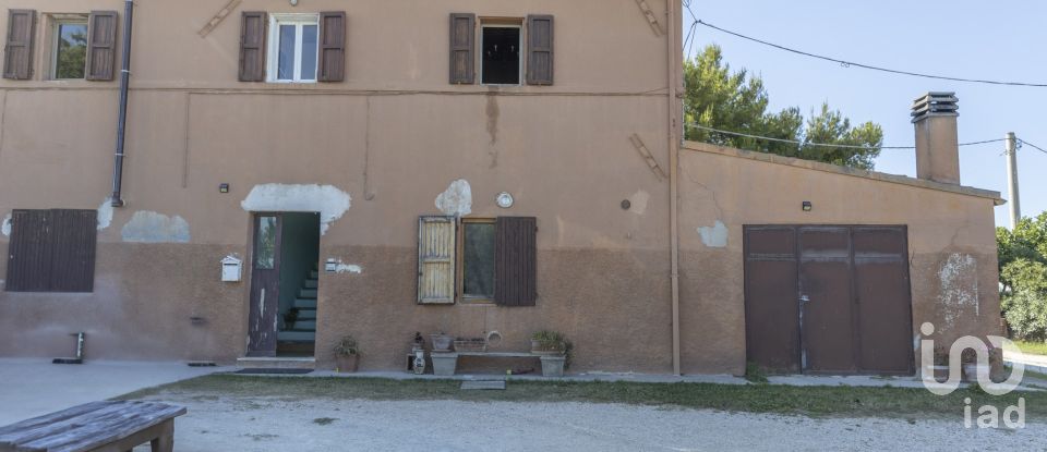 Quadrilocale di 85 m² a Montemarciano (60018)