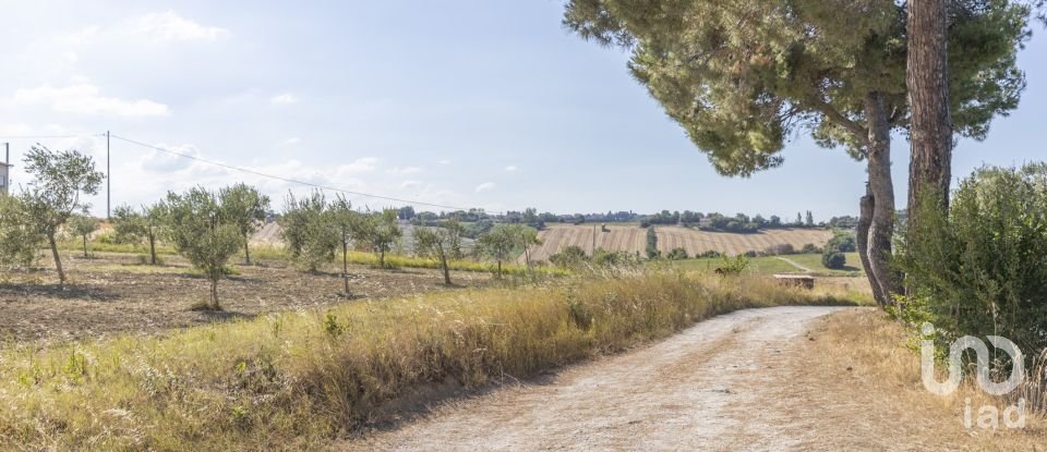 Quadrilocale di 85 m² a Montemarciano (60018)