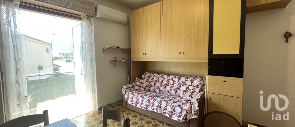 One-room apartment of 25 m² in Borghetto Santo Spirito (17052)