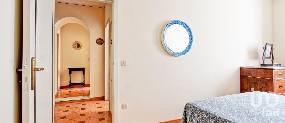 Apartment 5 rooms of 208 m² in Sant'Angelo in Vado (61048)