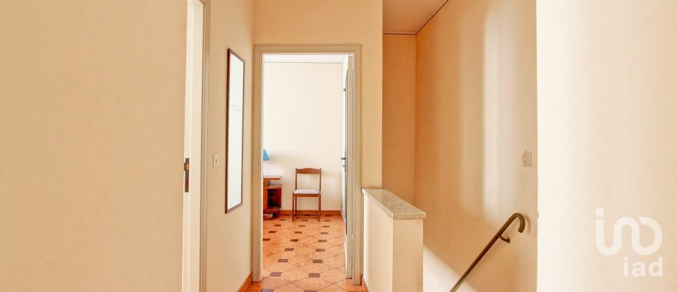 Apartment 5 rooms of 208 m² in Sant'Angelo in Vado (61048)