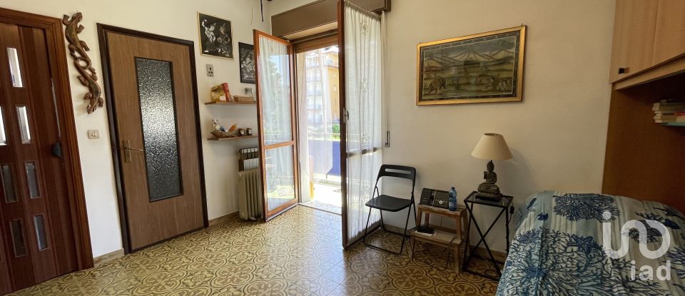 One-room apartment of 25 m² in Borghetto Santo Spirito (17052)