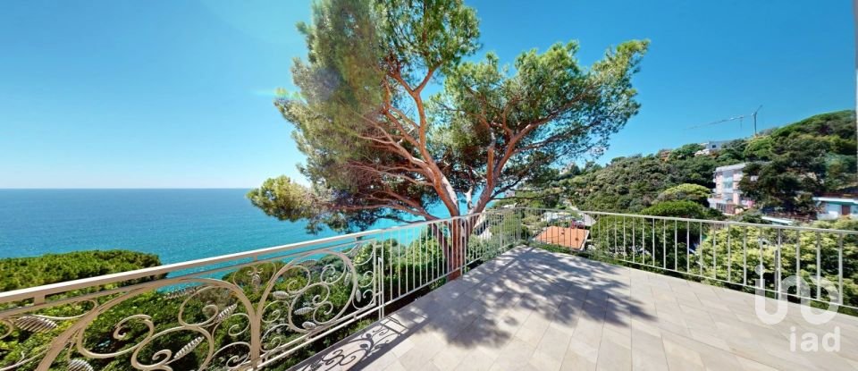 Apartment 5 rooms of 155 m² in Varazze (17019)