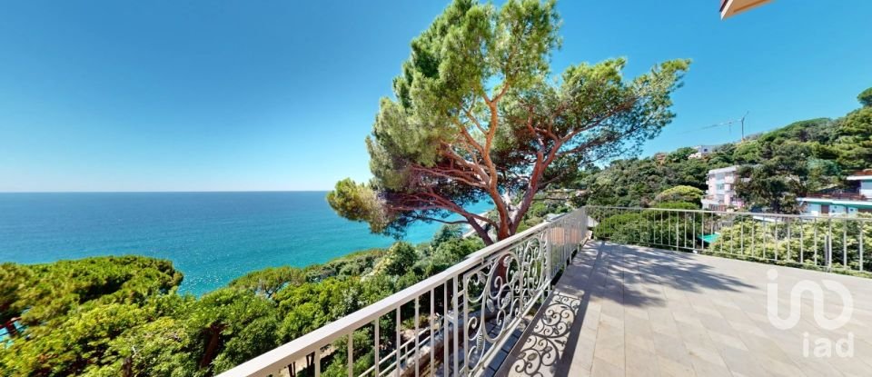 Apartment 5 rooms of 155 m² in Varazze (17019)