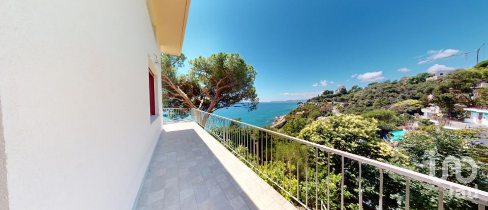 Apartment 5 rooms of 155 m² in Varazze (17019)