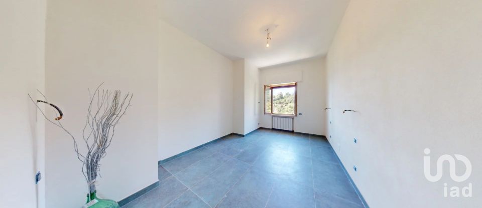 Appartamento 5 locali di 155 m² a Varazze (17019)