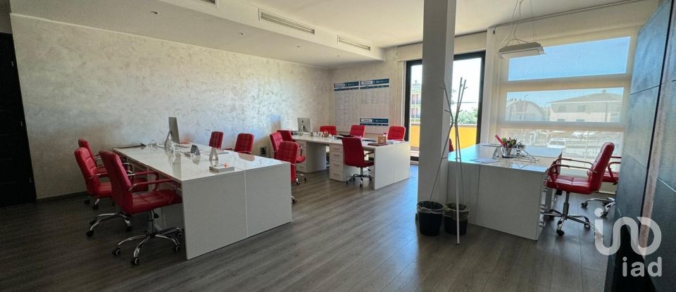 Ufficio di 381 m² in Sant'Ambrogio di Valpolicella (37015)