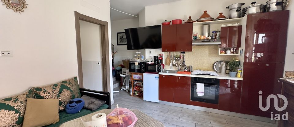 Two-room apartment of 40 m² in Albenga (17031)