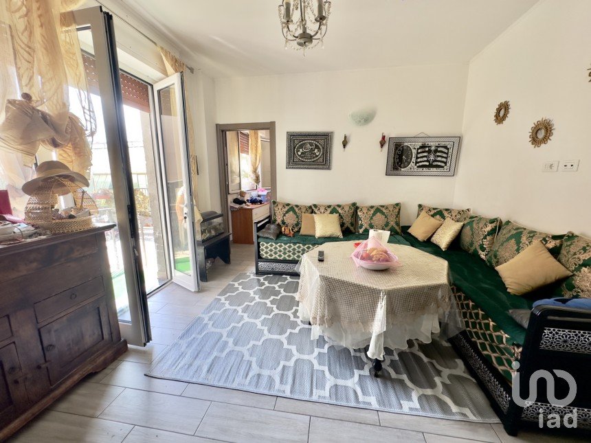 Two-room apartment of 40 m² in Albenga (17031)