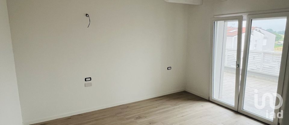 Palazzo / Stabile 5 locali di 180 m² a Rubano (35030)