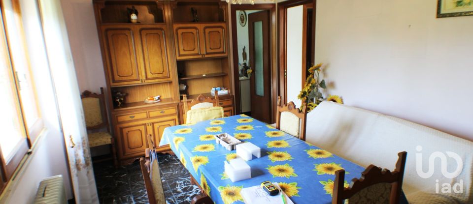 Casa 4 locali di 71 m² in Dego (17058)