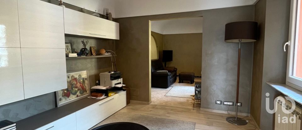 Appartamento 8 locali di 187 m² a Arenzano (16011)